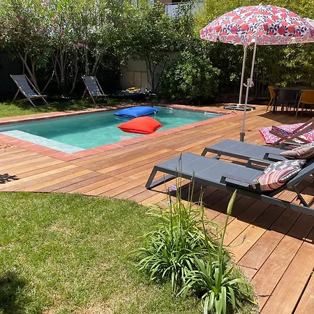 Casa de Férias Typical Toulouse House Completely Renovated *