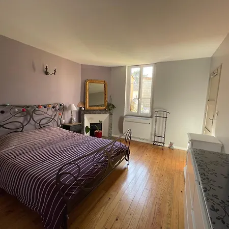 Typical Toulouse House Completely Renovated Casa de Férias *